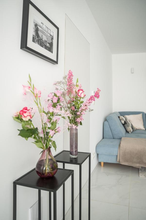 Blue Yvey Apartment Турут Екстериор снимка